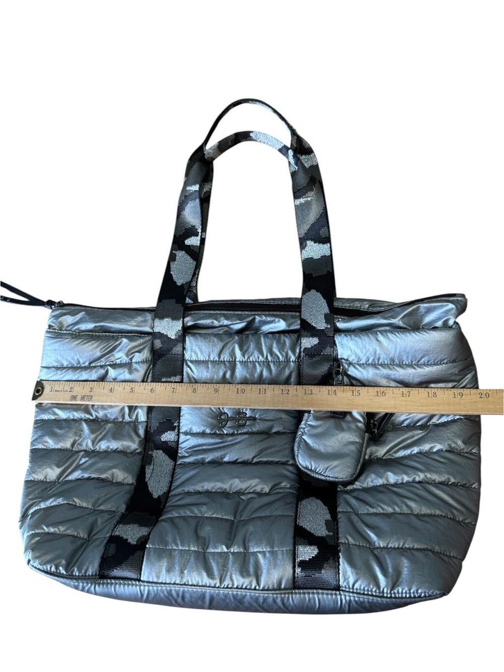 Large Jessica Simpson Puffer Bag / Diaper Bag - Picture 8 of 11